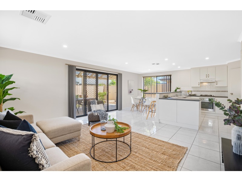 30 Whistlers Avenue, Aldinga Beach SA 5173