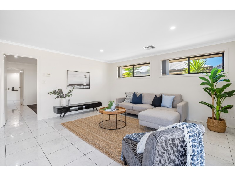 30 Whistlers Avenue, Aldinga Beach SA 5173