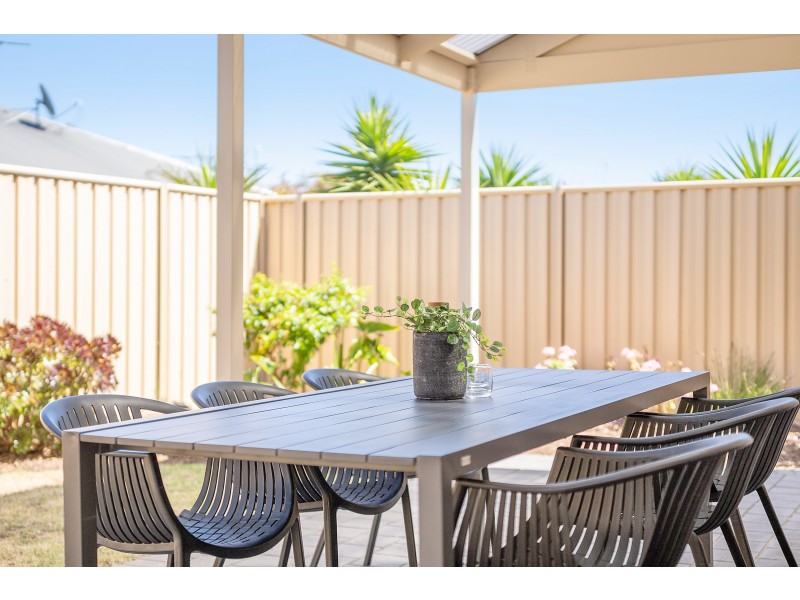 30 Whistlers Avenue, Aldinga Beach SA 5173