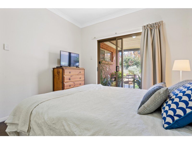 10 Shinnick Street, Dover Gardens SA 5048