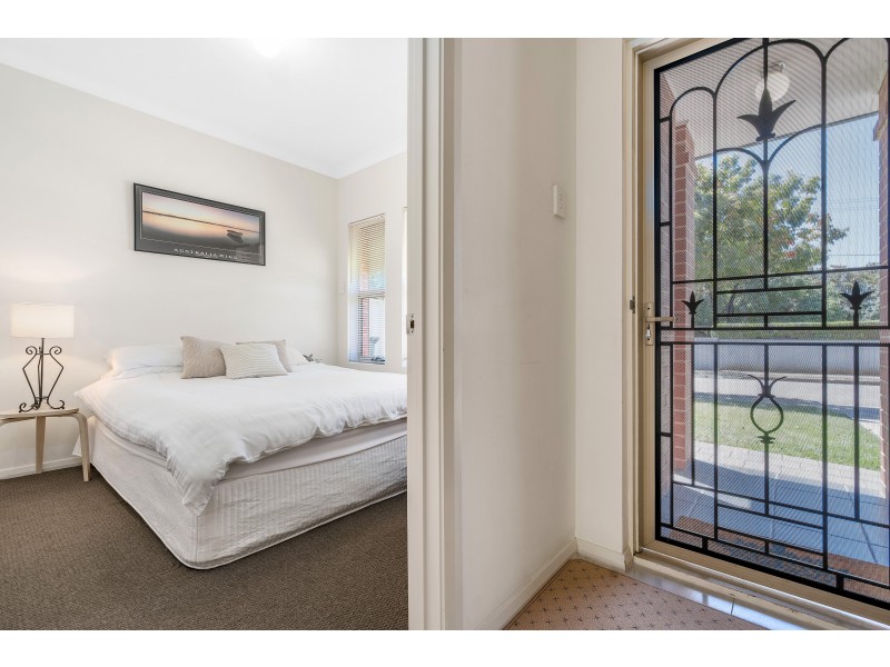 10 Shinnick Street, Dover Gardens SA 5048