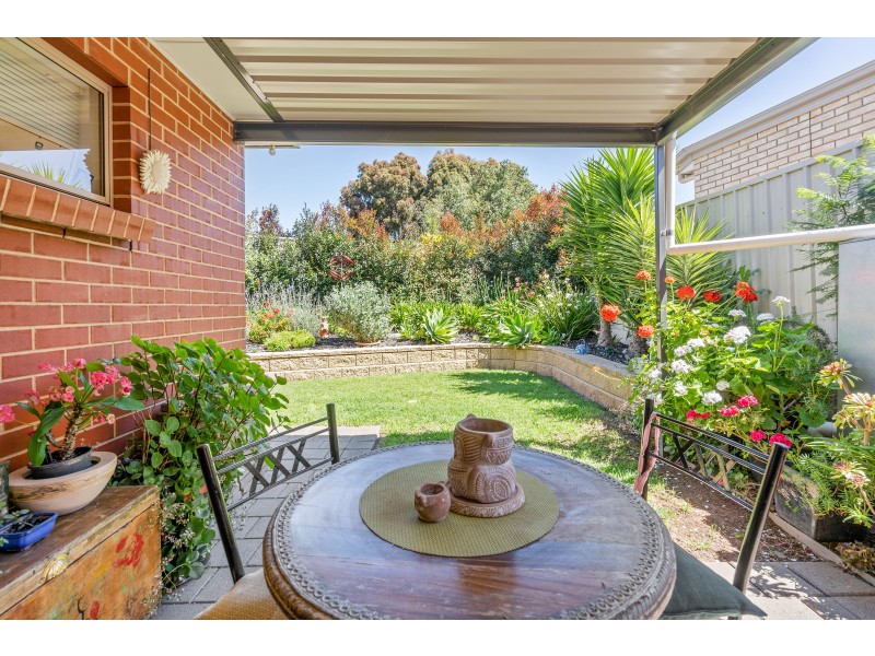 10 Shinnick Street, Dover Gardens SA 5048