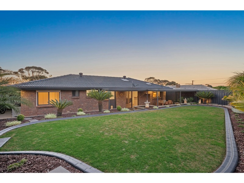 22 Brentwood Drive, Huntfield Heights SA 5163