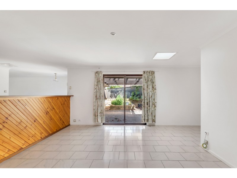 28 Sherwood Avenue, Happy Valley SA 5159