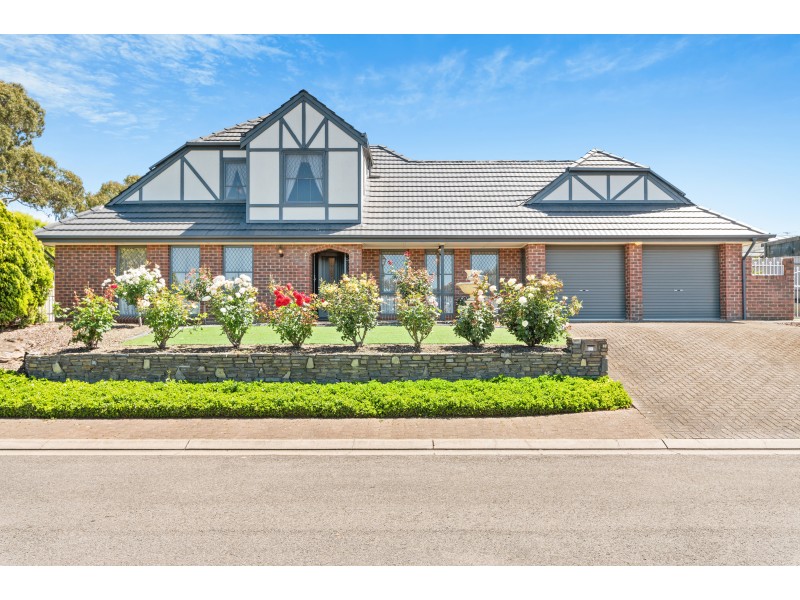 16 Gabriella Victoria Avenue, Woodcroft SA 5162