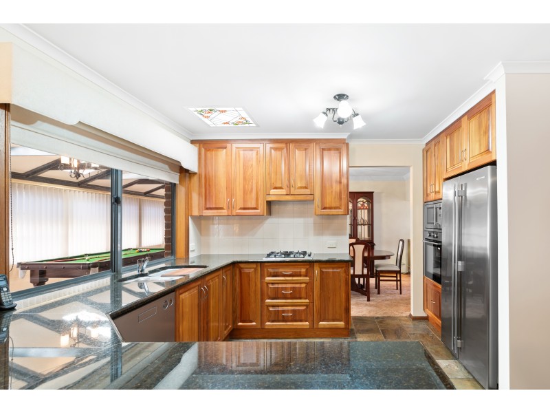 16 Gabriella Victoria Avenue, Woodcroft SA 5162