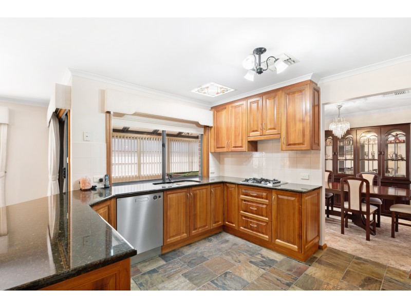 16 Gabriella Victoria Avenue, Woodcroft SA 5162