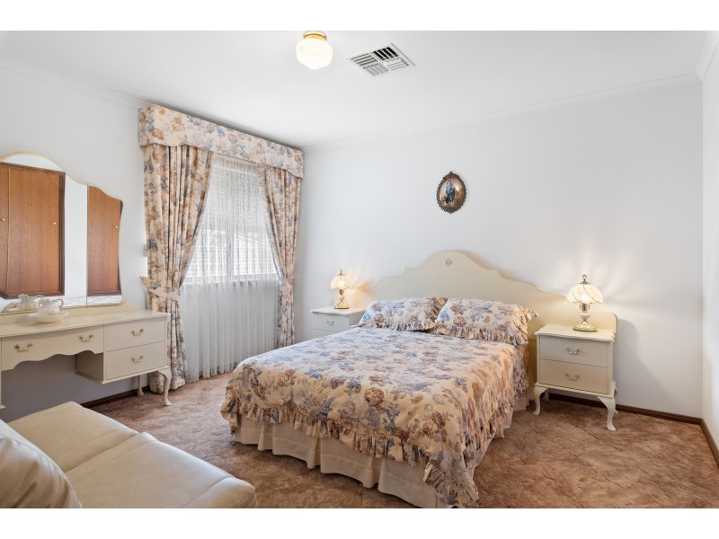 16 Gabriella Victoria Avenue, Woodcroft SA 5162