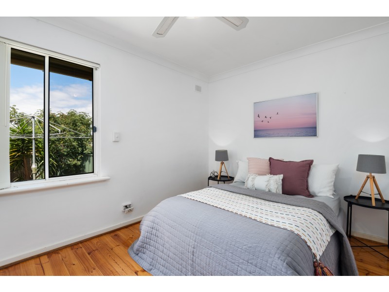 14 Higgins Street, Hackham SA 5163