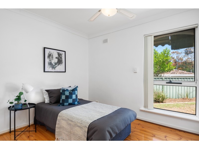 14 Higgins Street, Hackham SA 5163