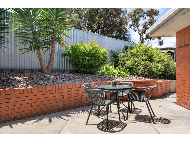 14 Higgins Street, Hackham SA 5163