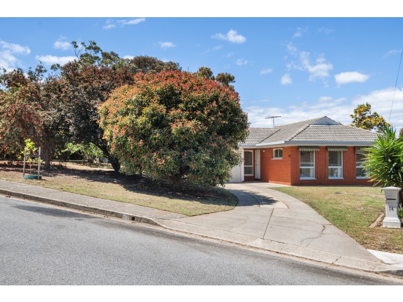 14 Higgins Street, Hackham SA 5163