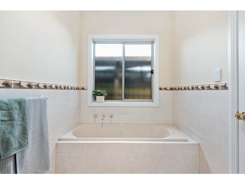 66 Aldinga Road, Willunga SA 5172