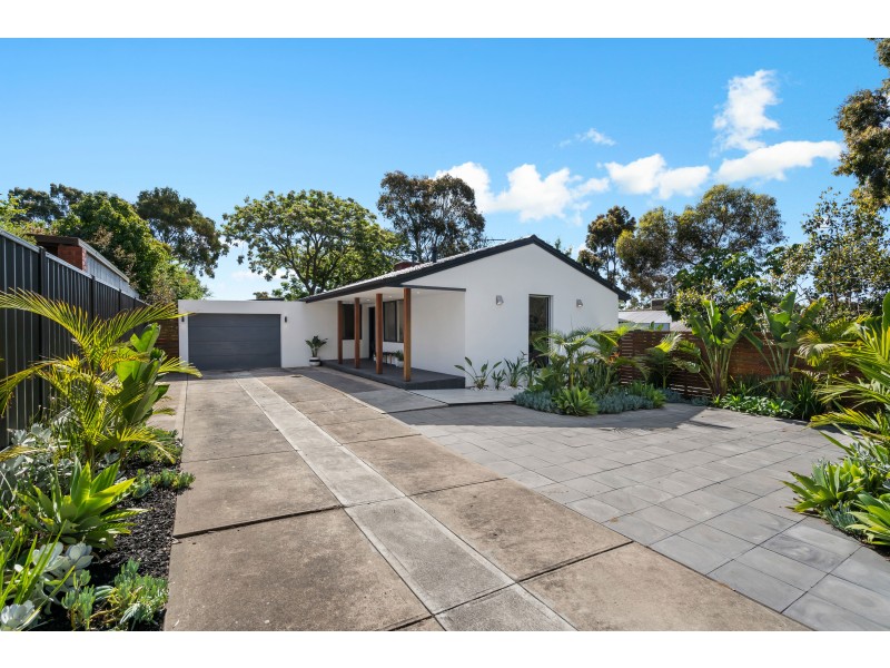 46 Hub Drive, Aberfoyle Park SA 5159