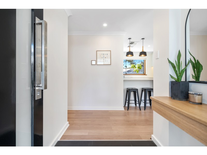 46 Hub Drive, Aberfoyle Park SA 5159