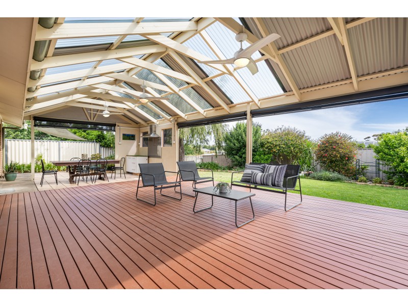 217 The Cove Road, Hallett Cove SA 5158