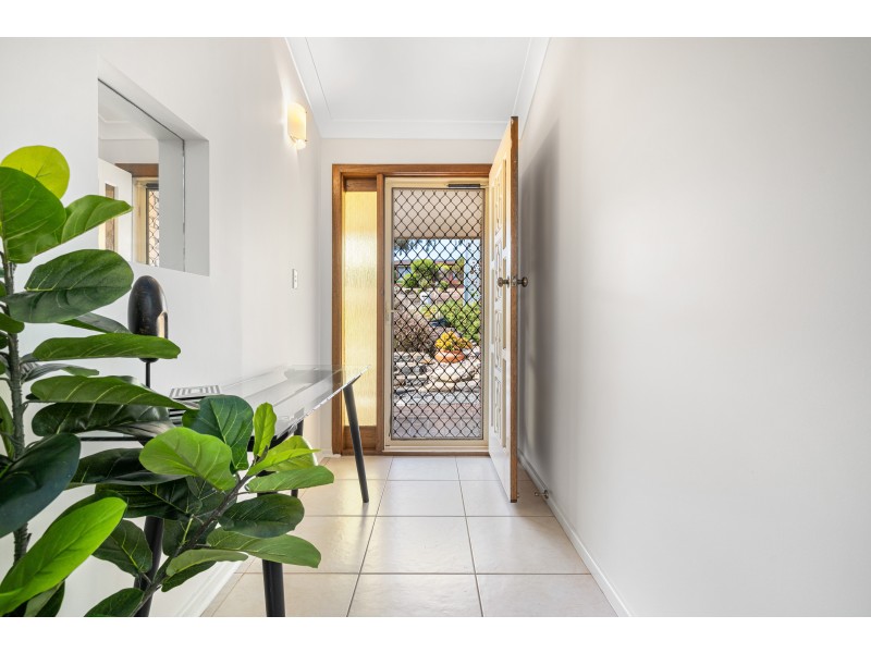 217 The Cove Road, Hallett Cove SA 5158