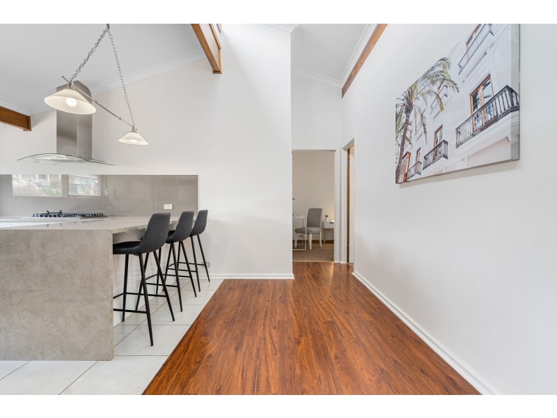 217 The Cove Road, Hallett Cove SA 5158