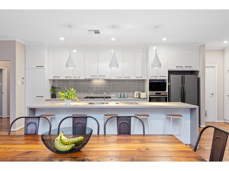 28 Aurora Circuit, Meadows SA 5201