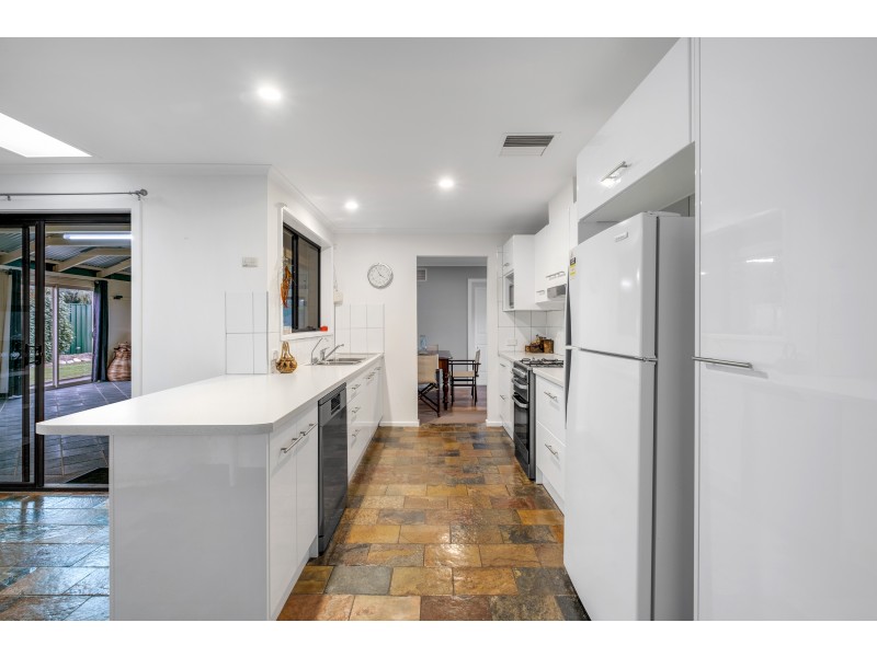 46 Gordon Street, Aldinga Beach SA 5173