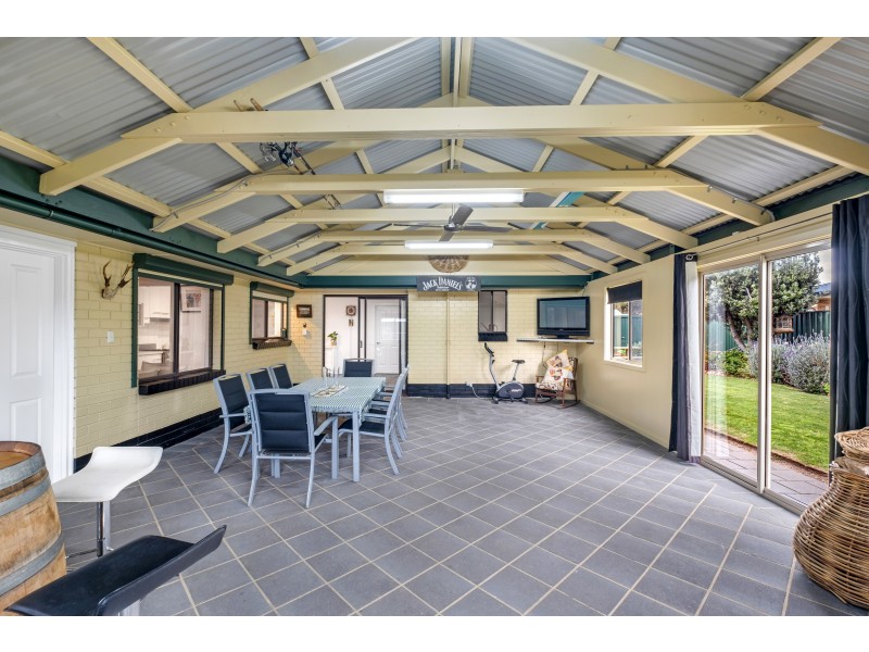 46 Gordon Street, Aldinga Beach SA 5173