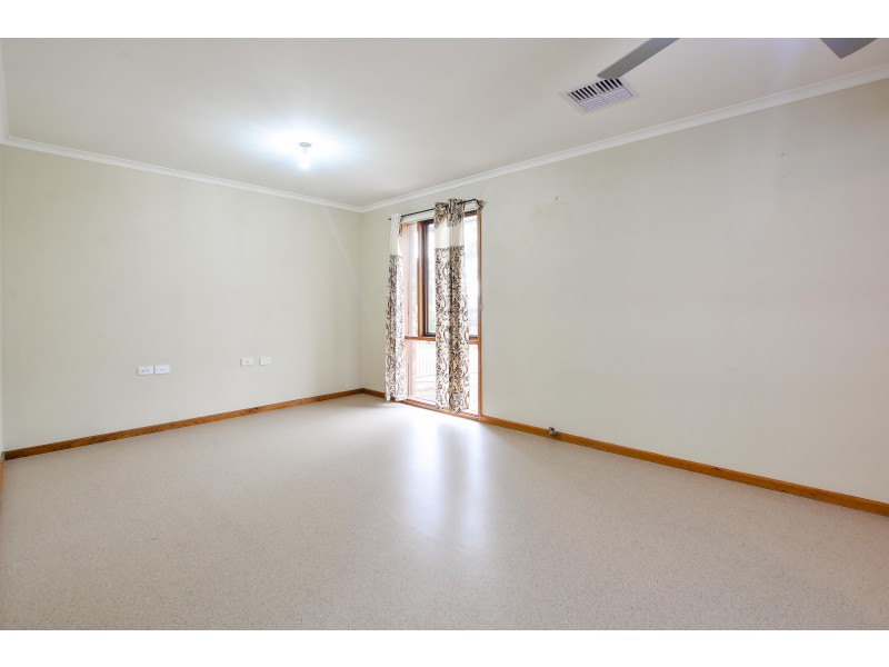 22 Ellis Avenue, Morphett Vale SA 5162