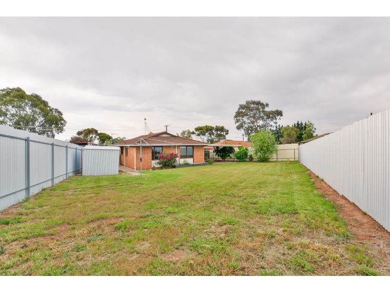 22 Ellis Avenue, Morphett Vale SA 5162