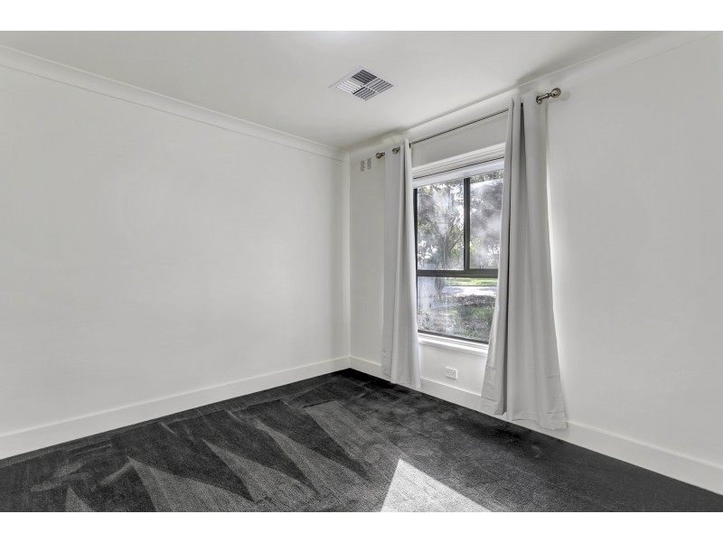 102 Wheatsheaf Road, Morphett Vale SA 5162