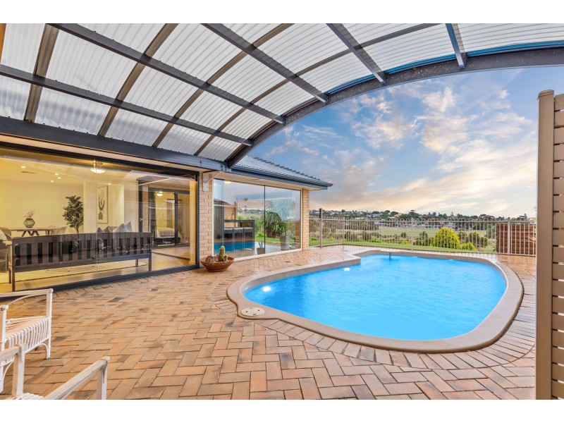 113 Grand Boulevard, Seaford Rise SA 5169