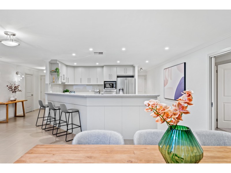 113 Grand Boulevard, Seaford Rise SA 5169