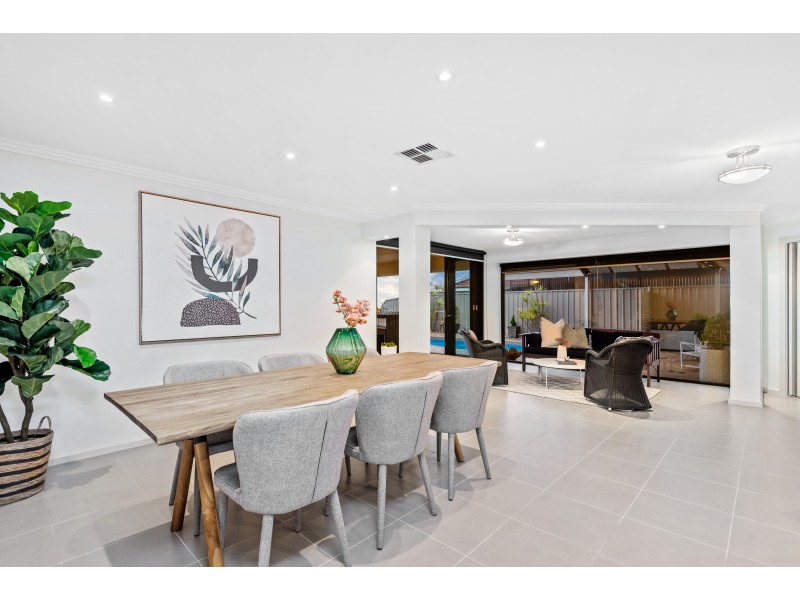 113 Grand Boulevard, Seaford Rise SA 5169