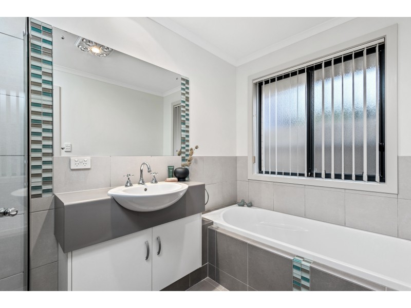 113 Grand Boulevard, Seaford Rise SA 5169