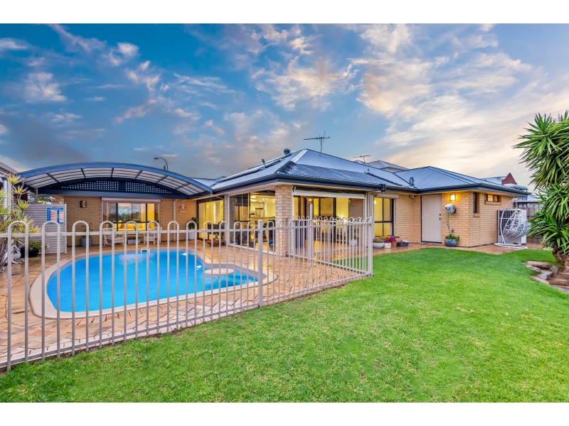 113 Grand Boulevard, Seaford Rise SA 5169