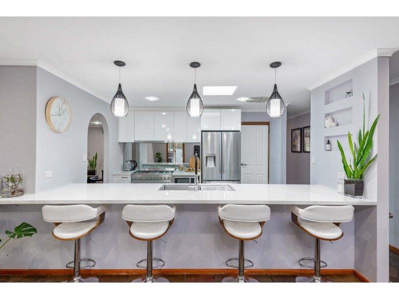 17 Verbena Court, Morphett Vale SA 5162