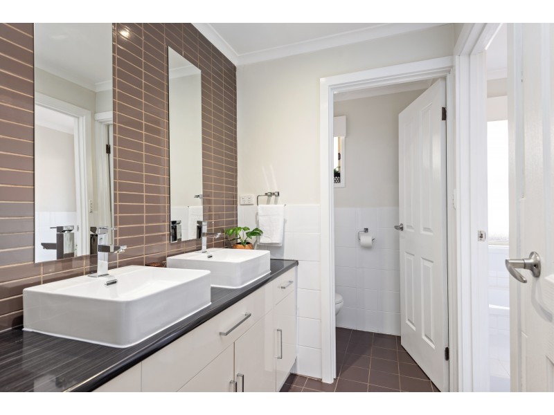 17 Verbena Court, Morphett Vale SA 5162