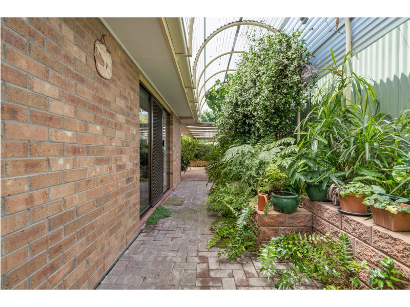 2/167 Shepherds Hill Rd, Eden Hills SA 5050