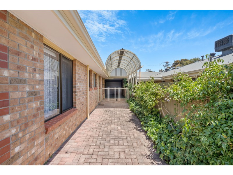 2/167 Shepherds Hill Rd, Eden Hills SA 5050