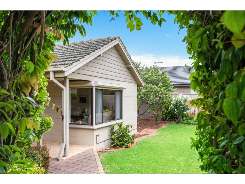 12 Laurence Street, Dover Gardens SA 5048