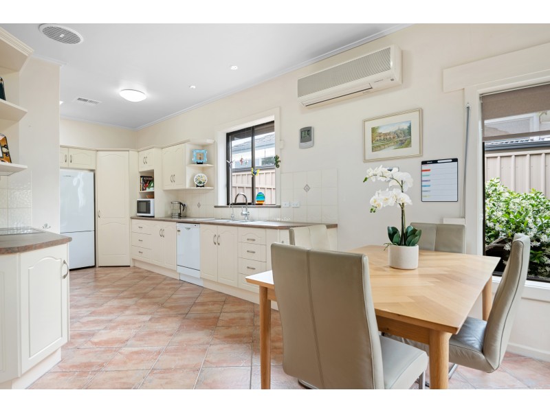 12 Laurence Street, Dover Gardens SA 5048