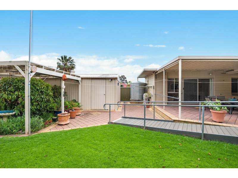 12 Laurence Street, Dover Gardens SA 5048