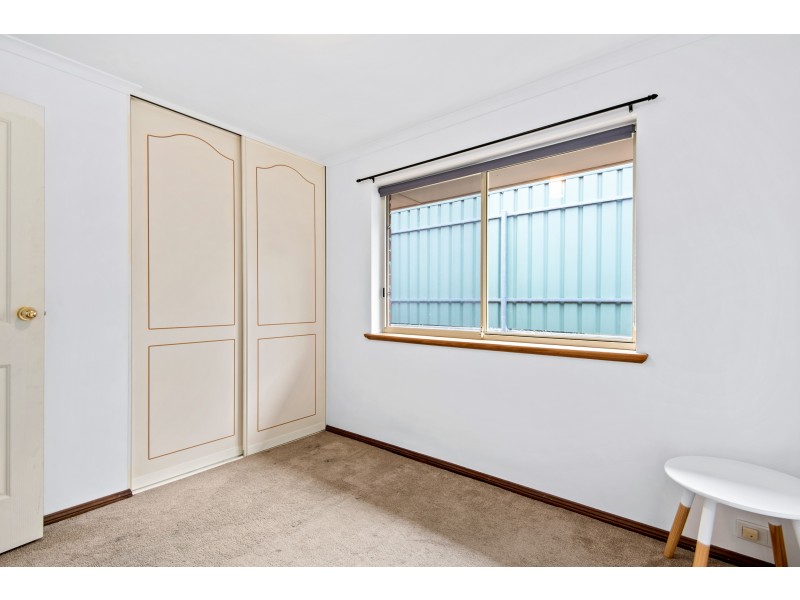 15 Cranbourne Drive, O’halloran Hill SA 5158