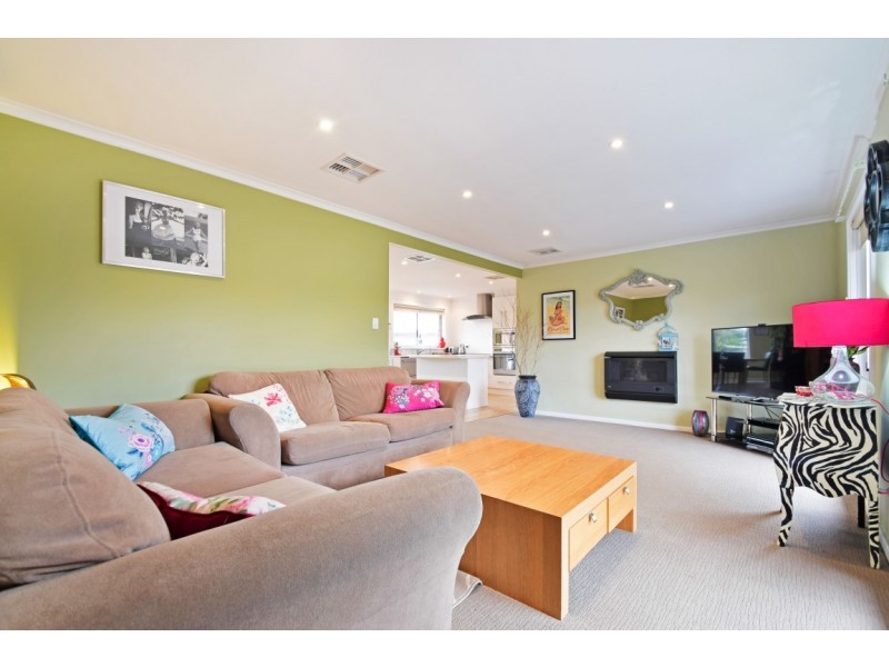 5 Schooner Road, Seaford SA 5169