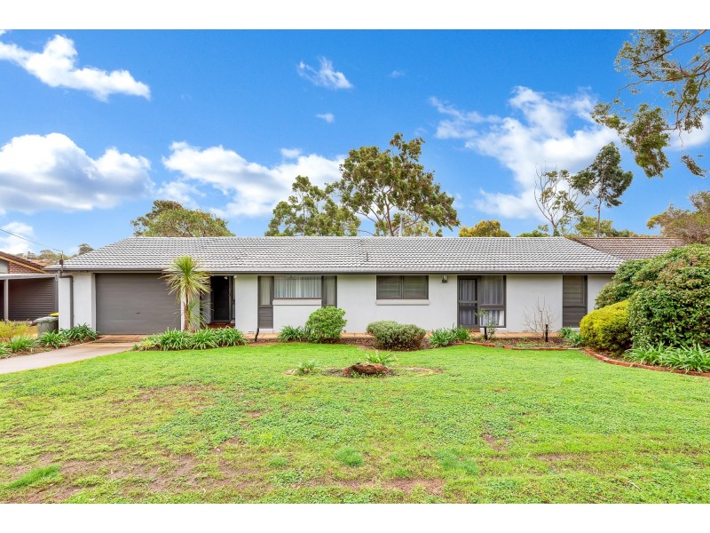 22 Robbie Drive, Reynella East SA 5161