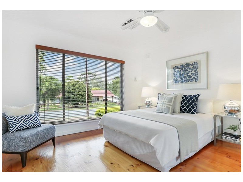 16 Carnarvon Avenue, Redwood Park SA 5097