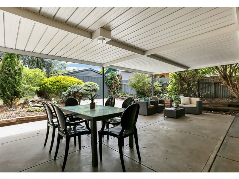 16 Carnarvon Avenue, Redwood Park SA 5097