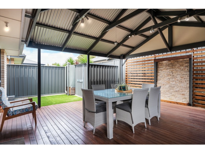 30 The Glenn, Morphett Vale SA 5162