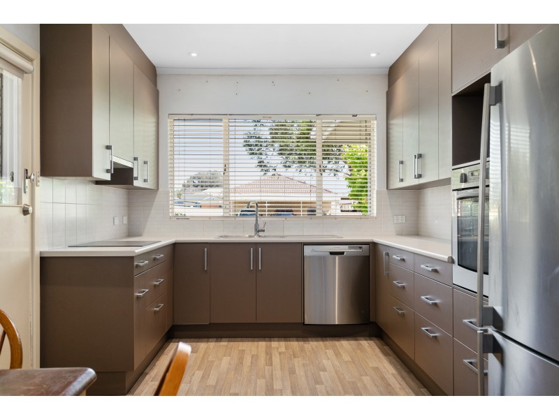 19 Deepdene Avenue, Mitchell Park SA 5043