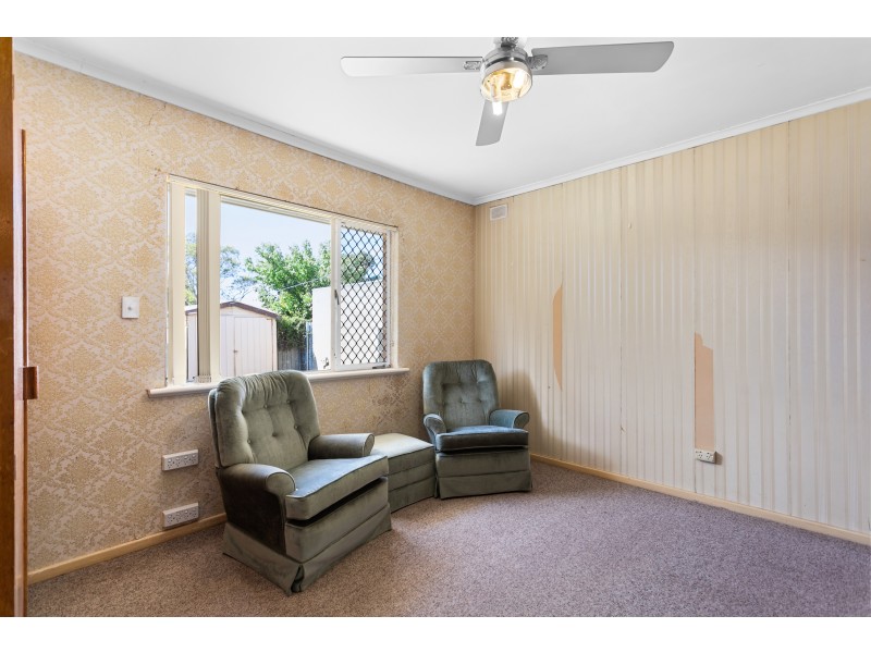 19 Deepdene Avenue, Mitchell Park SA 5043