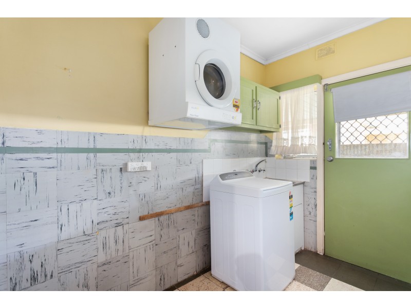 19 Deepdene Avenue, Mitchell Park SA 5043