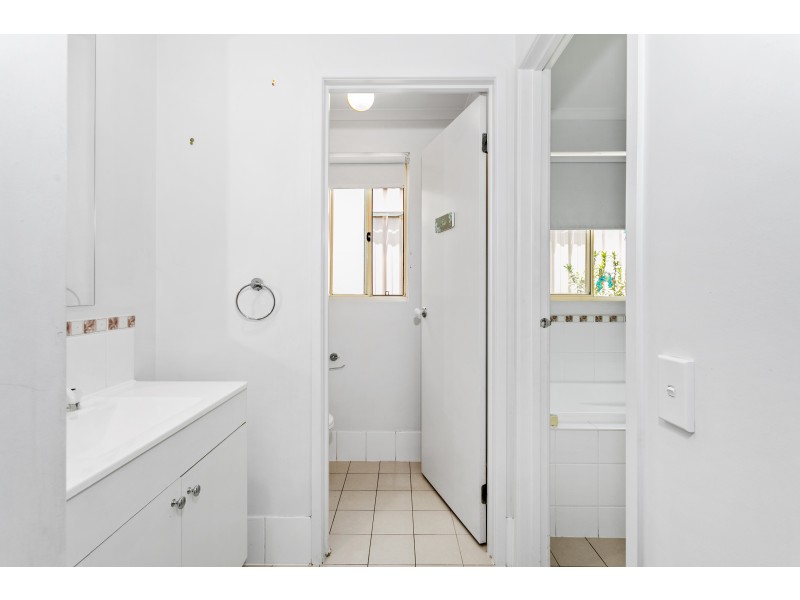 6 Lancewood Place, Huntfield Heights SA 5163